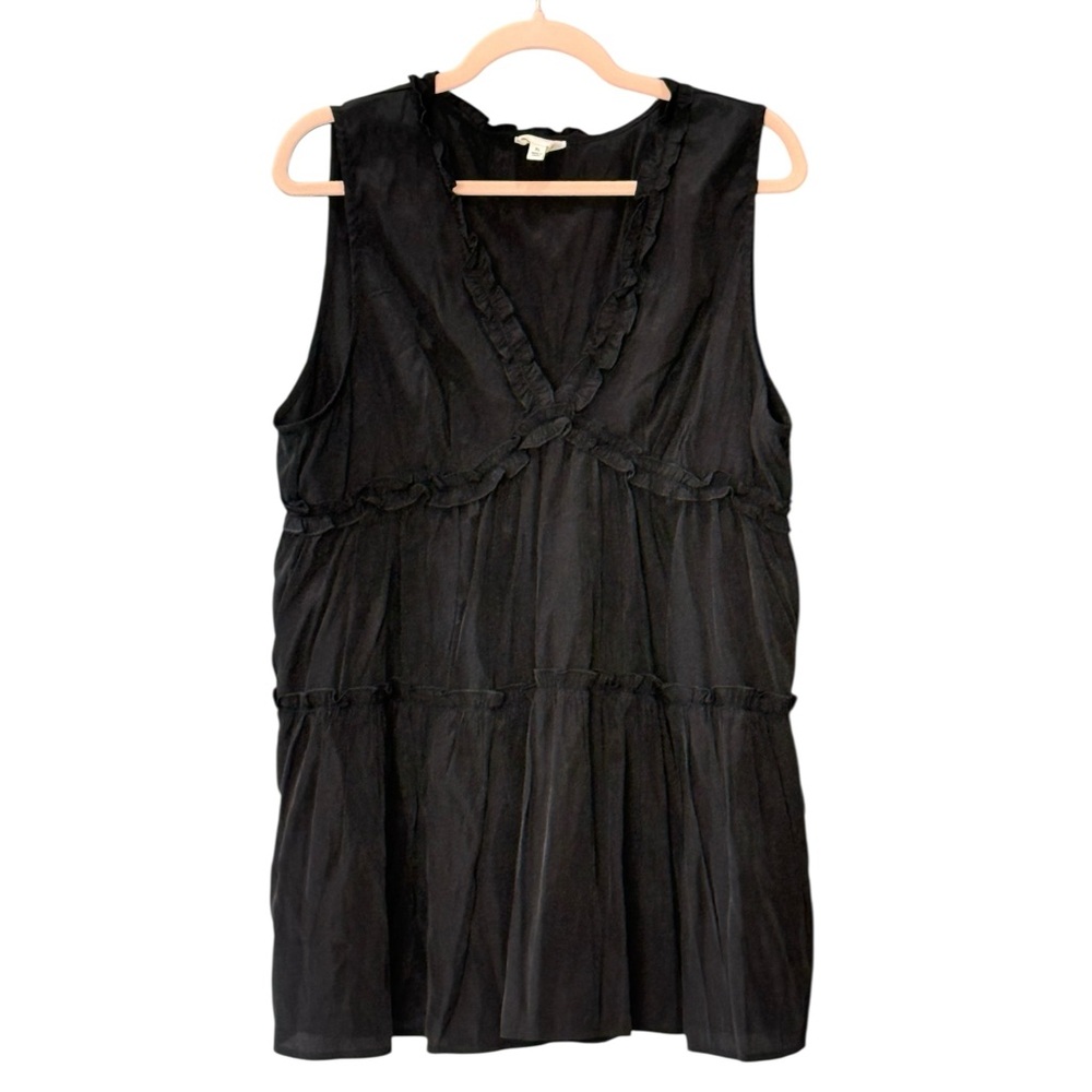 BiBi Black Sleeveless Ruffle V-Neck Blouse
